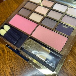Estée Lauder Pure Envy Makeup Palette NWOT